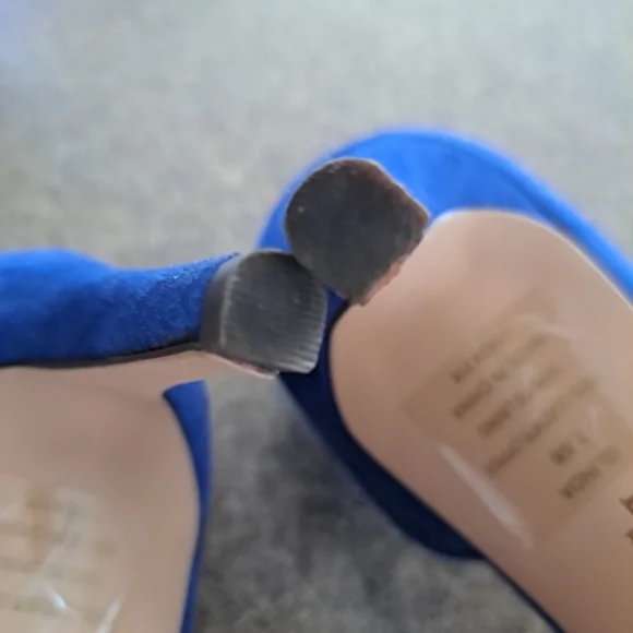 Ralph Lauren Electric Blue Kitten Heel Sandals - Picture 3 of 9